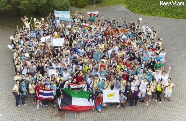 第42回国際科学オリンピック日本大会の集合写真