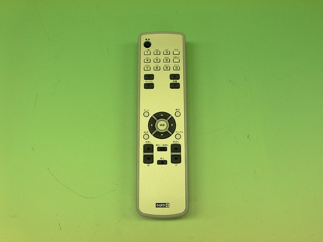 　PC向けに無料で動画を配信している「GyaO」があらたに、テレビ向けのサービスを開始した。その専用端末が「ギャオプラス」だ。