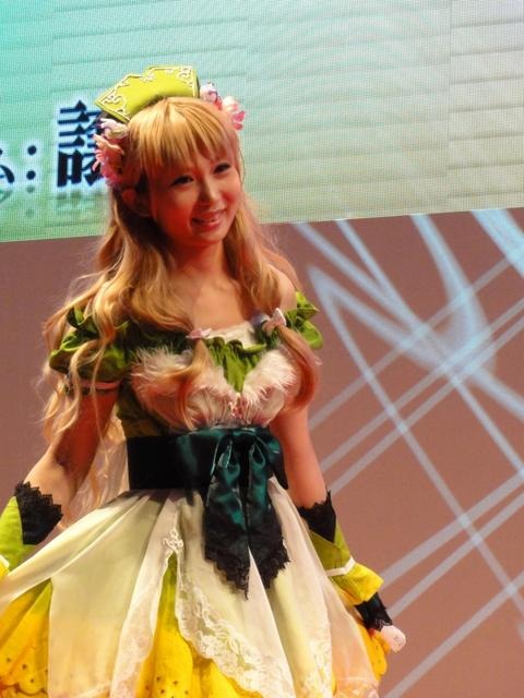 【TGS 2012】「着物は織りました、3メートル」レイヤーさん必見！様々な工夫がなされたコーエーテクモコスプレコンテスト出場者のこだわり