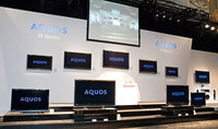 　シャープは20日、ハイビジョン液晶テレビ「AQUOS」のフラッグシップでフルHDモデルとなる「R」シリーズ5機種を発表した。