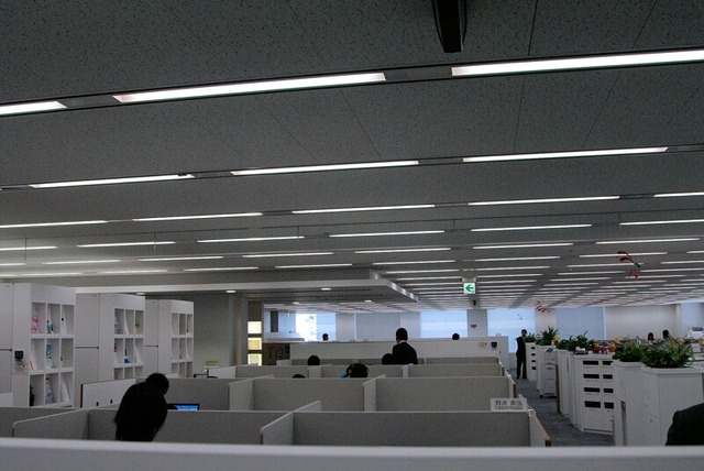 　日本ヒューレット・パッカード（以下、日本HP）は2日、同社の市ヶ谷事業所をオープンハウス化し、記者向けにオフィスツアーを開催した。