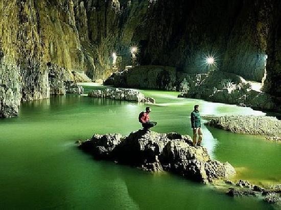 スロベニア・プリモスカ地方の「シュコツィアン洞窟群」