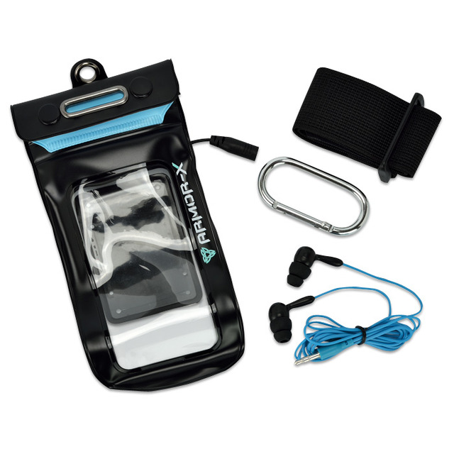「Waterproof Music Sport Armband + headphone for iPhone（ウォータープルーフミュージックスポーツアームバンド＋ヘッドフォン）」（型番：SP630）