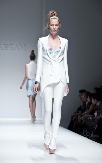 アディアム2013SS