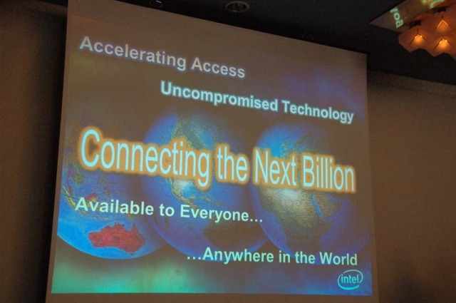 Intel World Ahead構想