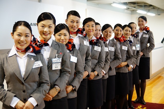 日本航空 空港地上スタッフの接客コンテストを実施 11枚目の写真 画像 Rbb Today