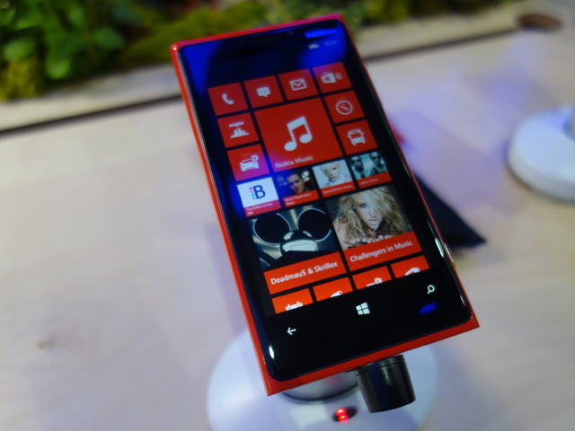 Lumia 720