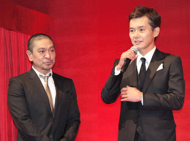 松本人志監督＆渡部篤郎／『R100』会見