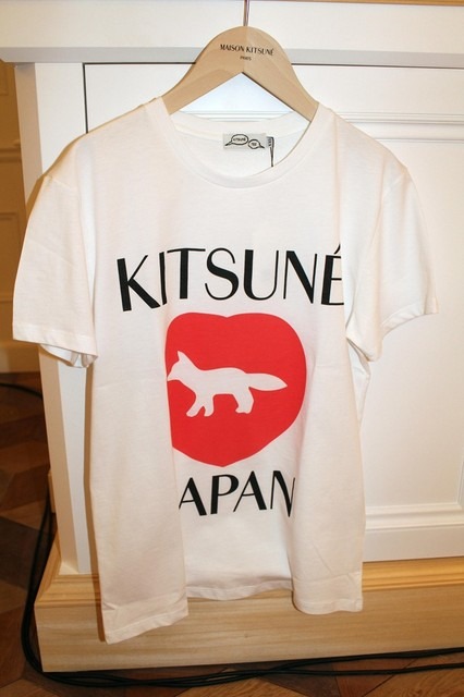 日本限定Tシャツはメゾン キツネで取扱い