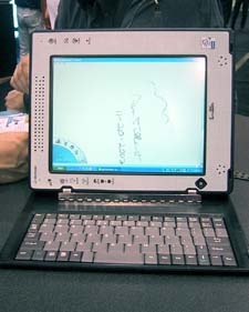 [COMDEX Fall 2002速報（現地20日）]にわかタブレット型デバイスブーム