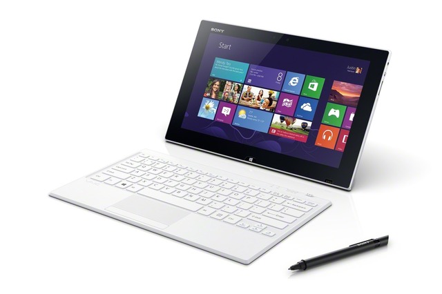 ワイヤレスキーボード、デジタイザースタイラペンが付属する11.6型Windows 8タブレット「VAIO Tap 11」