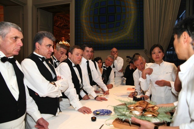 フランス祝賀晩餐会（2月6日、パリ）