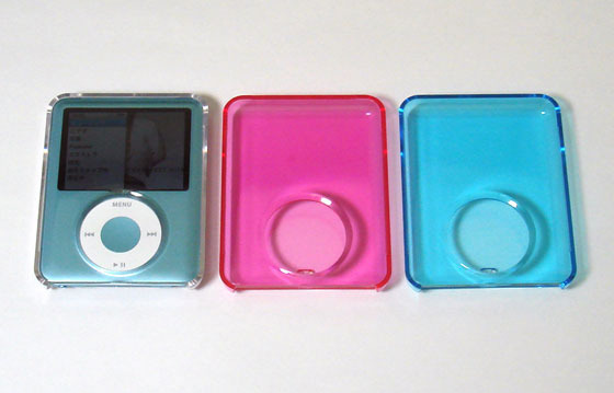 Clear Crystal Case for 3rd iPod nano（左からクリア/クリアピンク/クリアブルー、iPod nanoは付属しない）