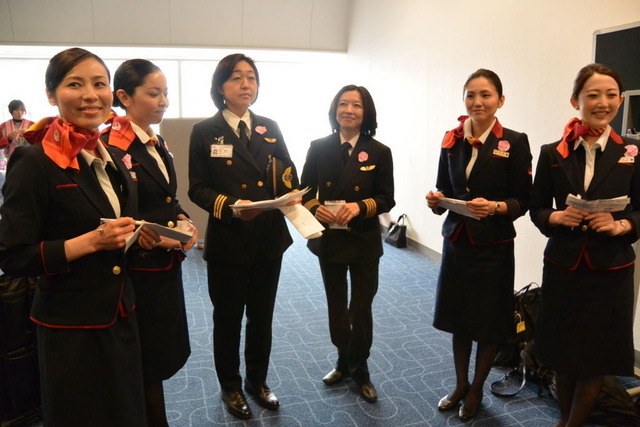 JAL ひなまつりフライト