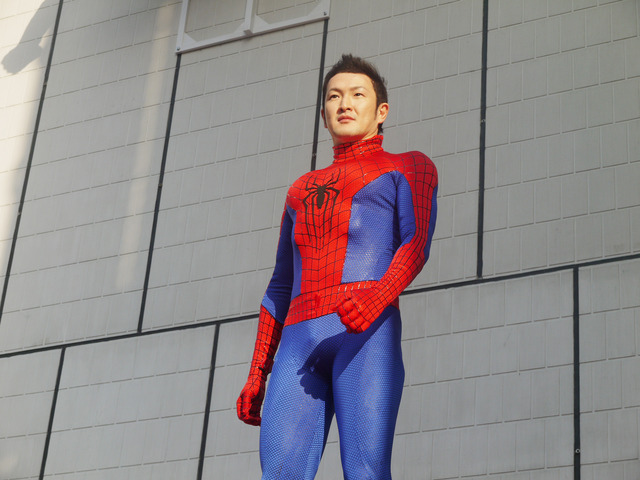 【ビデオニュース】中村獅童、スパイダーマンスーツで映画PR