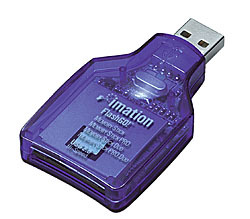 　イメーションは、USB2.0対応のマルチメモリカードリーダーライター「FlashGO! カードリーダー・ライター」4機種を7月22日に発売する。特徴は、いずれも携帯用メモリカードを直接挿入できることだ。価格はいずれもオープン。