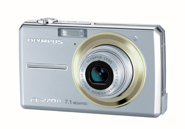 コンパクトデジタルカメラ「FE-220D」