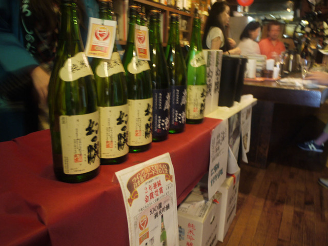 店内で日本酒をもてなすところがほとんど。