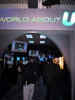 ［CES 2003速報（現地9日）］ソニーのニューコンセプトは“World About U”。ホールの外に壮大なソニーワールドを展開