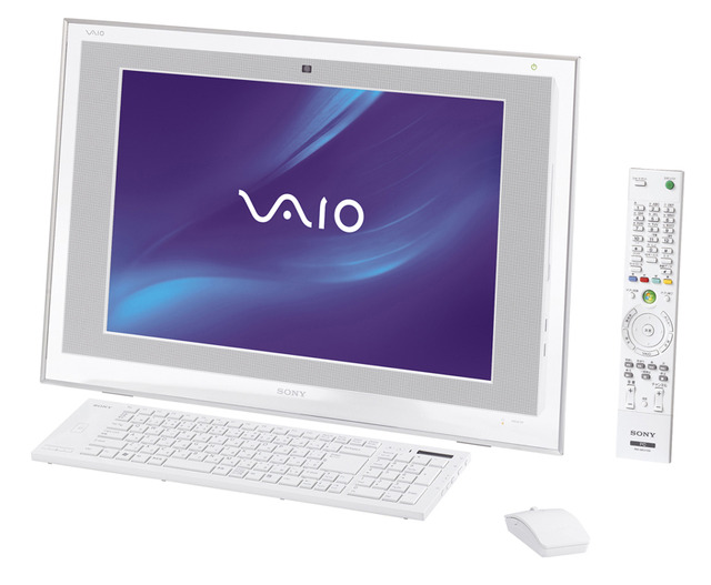 ソニーの「VAIO type L（VGC-LT80DB）」。22型ワイドの大型液晶搭載し、Blu-ray Discドライブなども内蔵した上位モデル