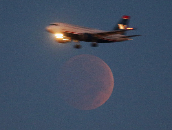 ワシントンで観測された皆既月食（c）Getty Images