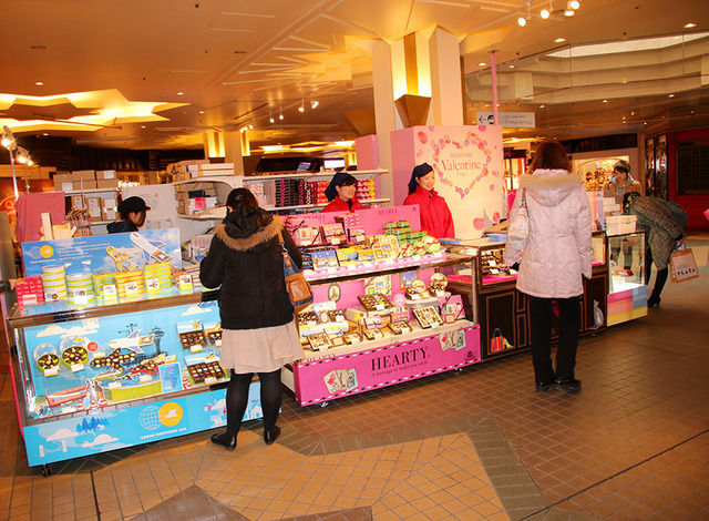 イクスピアリが17ブランド出店のバレンタイン・マーケット開催