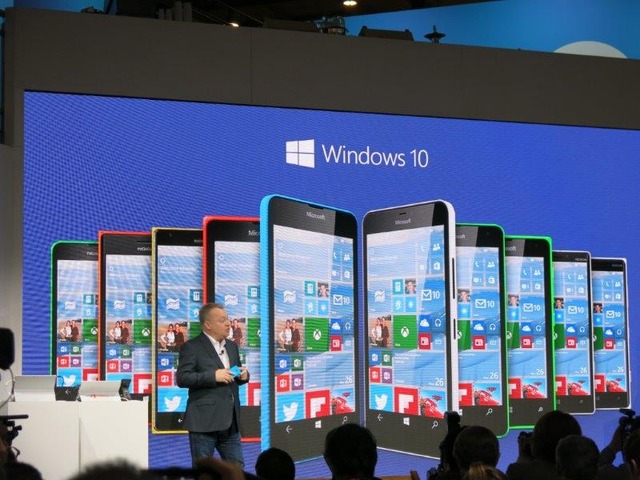 プレスカンファレンスで「Lumia 640」、「Lumia 640 XL」が発表