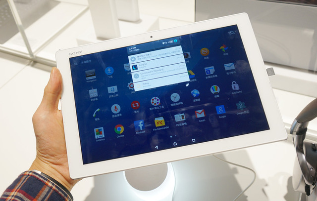 フラグシップタブレットの「Xperia Z4 Tablet」が発表された