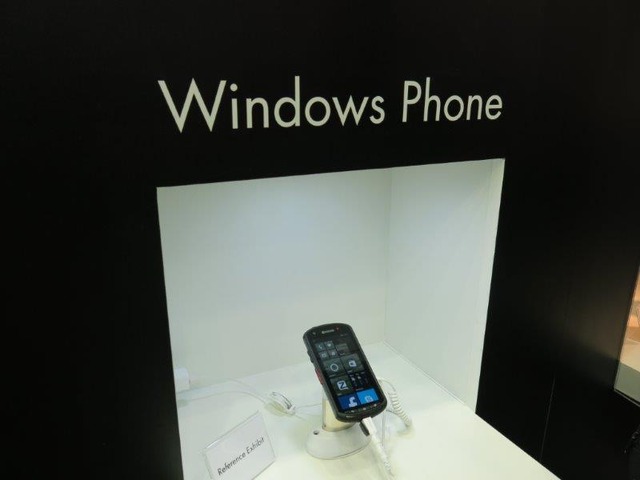Windows Phone 8.1を搭載した「Windows Phone」のデモ機