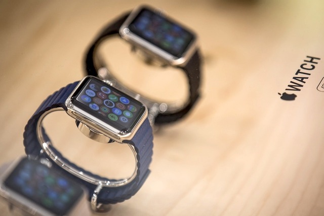 Apple Watch発売　(c) Getty Images