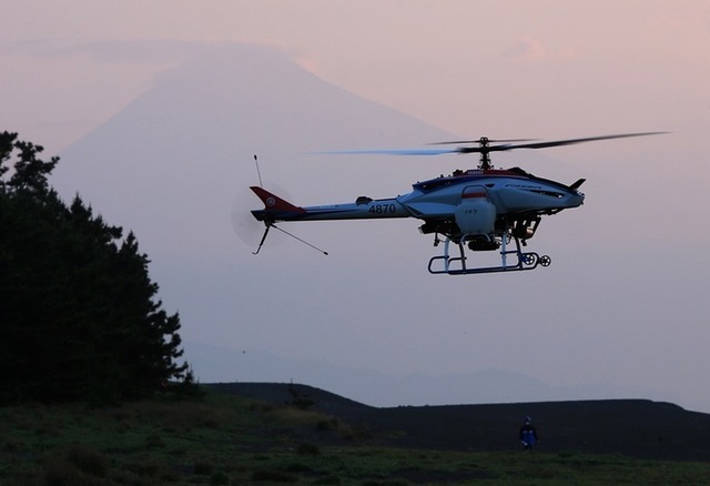 ヤマハ発動機の産業用無人ヘリコプター「FAZER（フェーザー）」