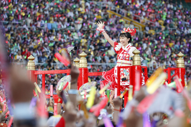 ももいろクローバーZのライブ「桃神祭2015」