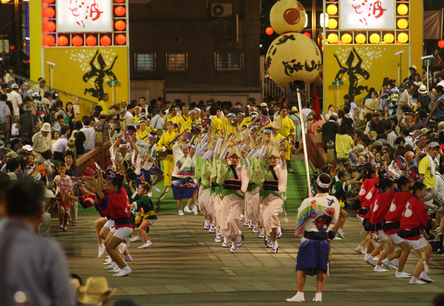 徳島の阿波踊り（c）Getty Images