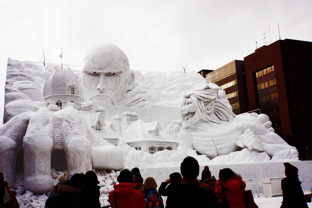 【動画】今年の雪まつりに現れたのは？ 「巨人」や五郎丸も雪像で出現