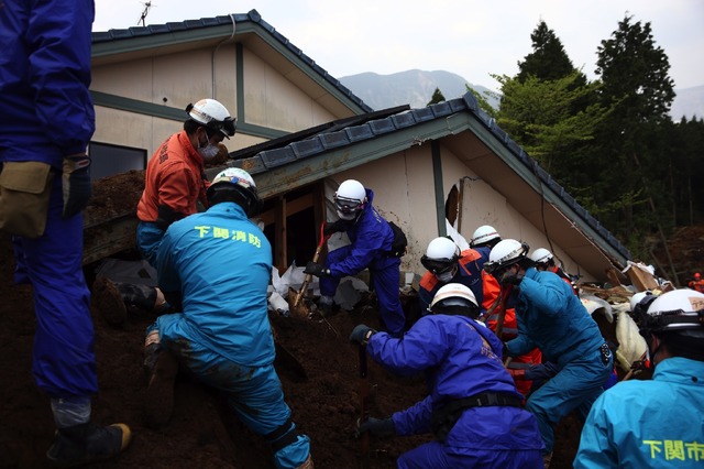 熊本地震まとめ 写真 出身芸能人コメント 支援 マスコミひんしゅく 3枚目の写真 画像 Rbb Today