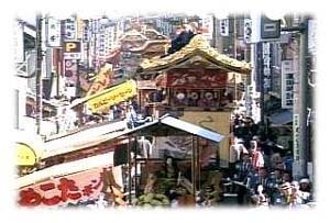 　三重の秋祭り「上野天神祭」を伊賀上野ケーブルテレビが恒例のライブ中継。10/25午前10時より。