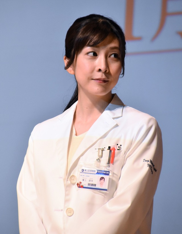 TBS日曜劇場『A LIFE～愛しき人～』に外科医役で出演する竹内結子