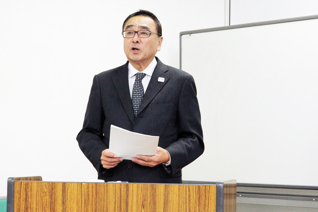 米の生産から販売までを手掛ける「いちかわライスビジネス」の代表取締役で、町田商工会議所企画事業委員会委員長の市川稔氏