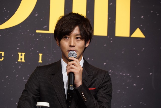 「孤狼の血」映画化！役所広司と松坂桃李が刑事役に