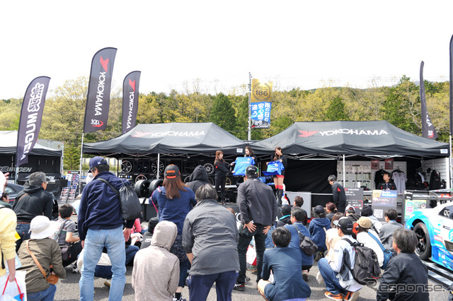 SUPER GT第2戦イベント広場の様子