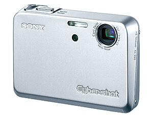 　ソニーは、2.5型液晶を搭載した510万画素薄型デジタルカメラ「サイバーショット DSC-T3」の発売日を10月22日に延期した。
