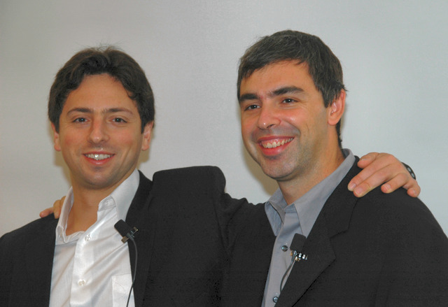 （左）Google共同創業者兼技術部門担当社長サーゲイ・ブリン氏 （右）Google共同創業者兼製品部門担当社長ラリー・ペイジ氏