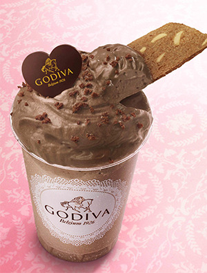 ゴディバでチョコレートドリンク・チョコレートムースが重なったデザートドリンク2種が販売中