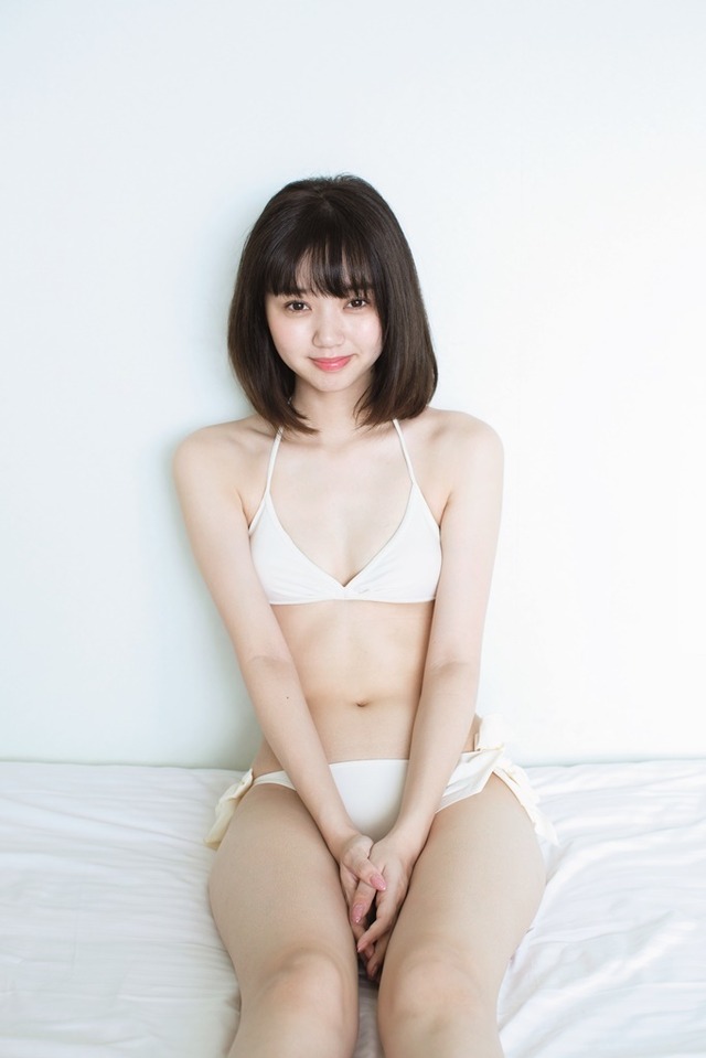 Seventeenモデルの江野沢愛美がセクシーすぎる水着姿！「男性にも女性にも見てほしい」