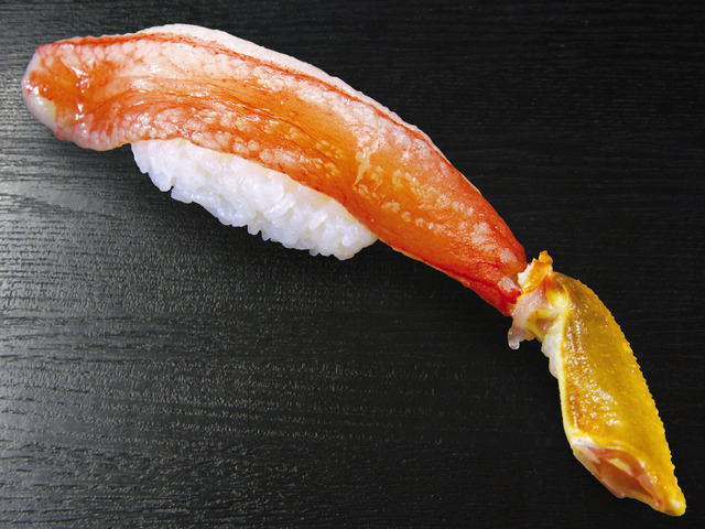 くら寿司、本ずわいがにを使った「極上かにフェア」を期間限定開催
