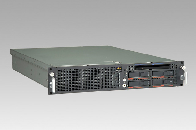 「SPARC64 VII」を搭載したラックマウント型UNIXサーバ「SPARC Enterprise M3000」