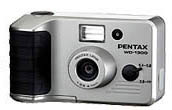 　ペンタックスは、有効123万画素の業務用通信機能付き単焦点デジタルカメラ「WD-1300」を12月下旬に発売する。