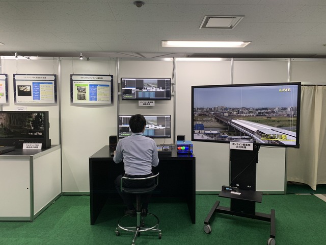 120Hz 8K対応のシート型ディスプレイも！NHK「技研公開」が30日開幕