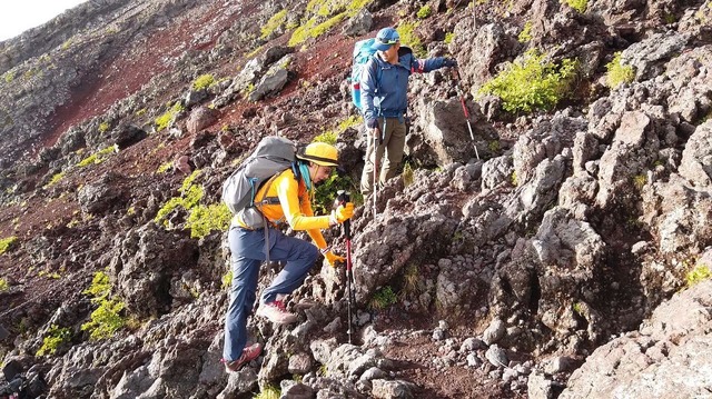 草刈民代、富士登山初挑戦！はたして、登頂なるか？！