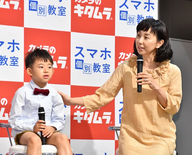 石田理汰郎、東尾理子【写真：竹内みちまろ】